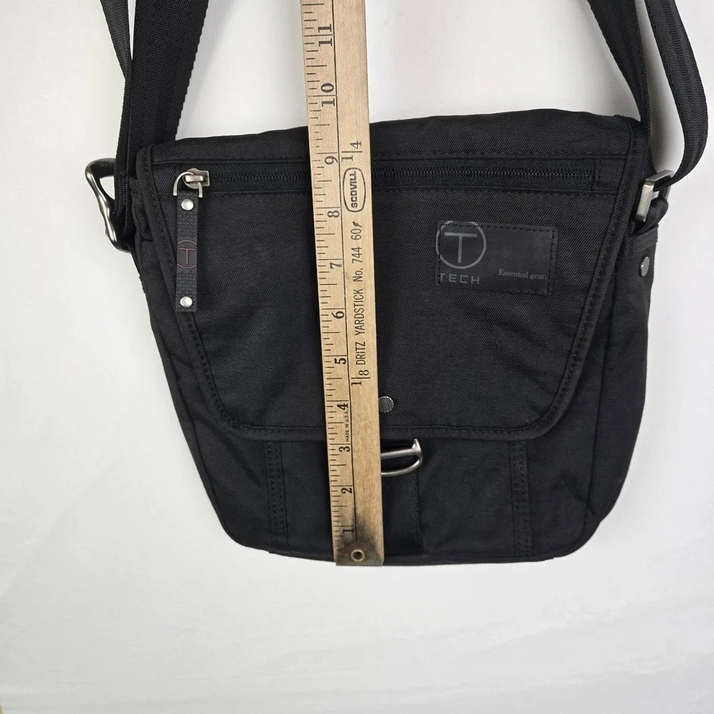 Tumi T-Tech Essential Gear Crossbody Strap Bag In Black Unisex Travel